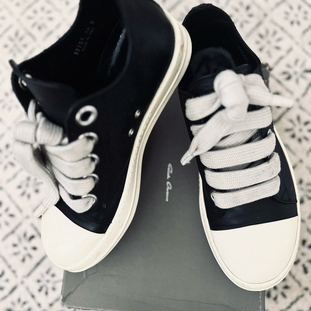 Rick Owen Low Leather Sneaker (W/Box)